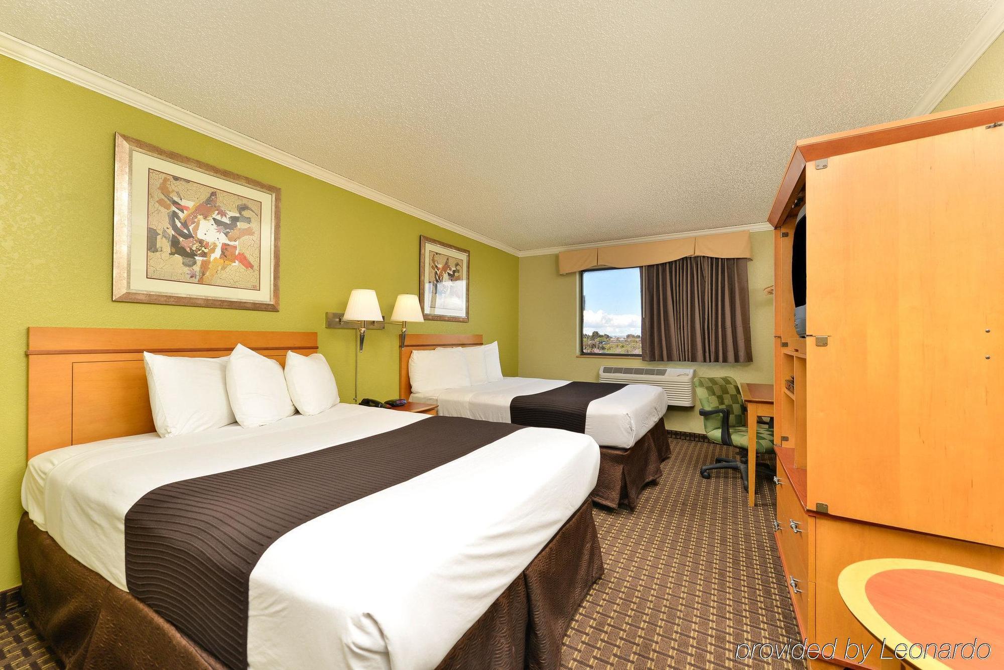 Surestay Plus Hotel By Best Western Hayward Zewnętrze zdjęcie
